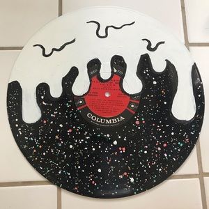 White drip record decor